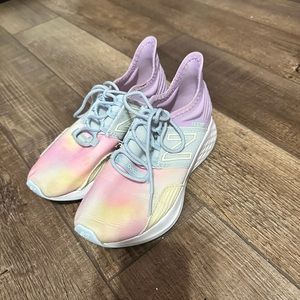 New Balance size 1 rainbow tennis shoes